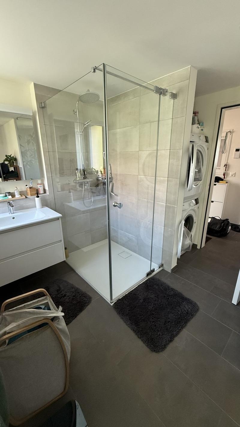 Moderne 2.5-Zimmer-Wohnung (57 m²) mit Balkon und ruhiger Lage, 10 Min. zu Oerlikon (9)