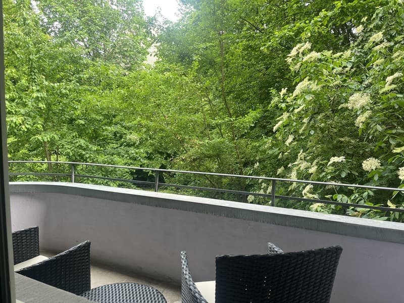 Schönes, helles WG-Zimmer mit Balkonzugang in Top Lage (7)