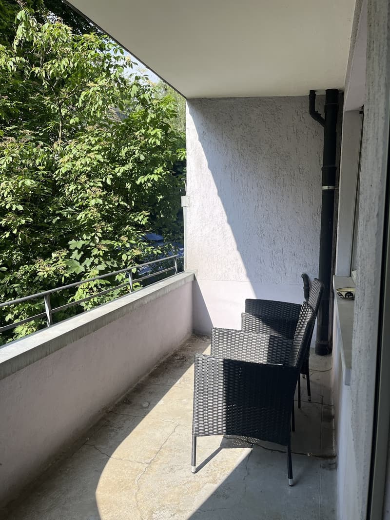 Schönes, helles WG-Zimmer mit Balkonzugang in Top Lage (6)