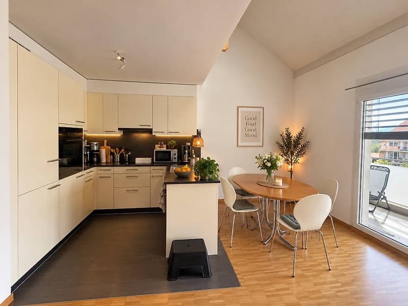 Spacieux duplex de 3.5 pièces avec grande mezzanine (2)