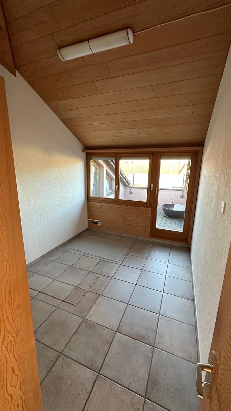 Traumhafte 6.5-Zimmer Familien-Dachwohnung mit 200m², Terrasse & Alpenblick - Sandgasse 15, Reinach AG (12)