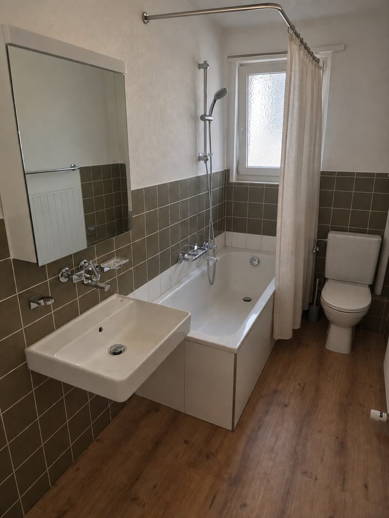 Möbliertes Zimmer in ruhiger 3er-WG in Riniken bei Brugg CHF 790 inkl. NK (4)