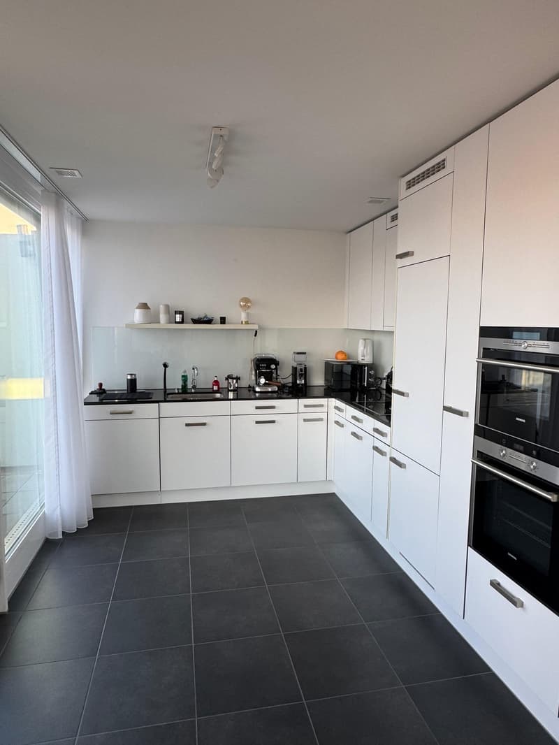 Sublease: Fully furnished, modern 2.5-room apartment  Enge/Wiedikon (Sihlcity Nord). From December 1, 2026 (5)