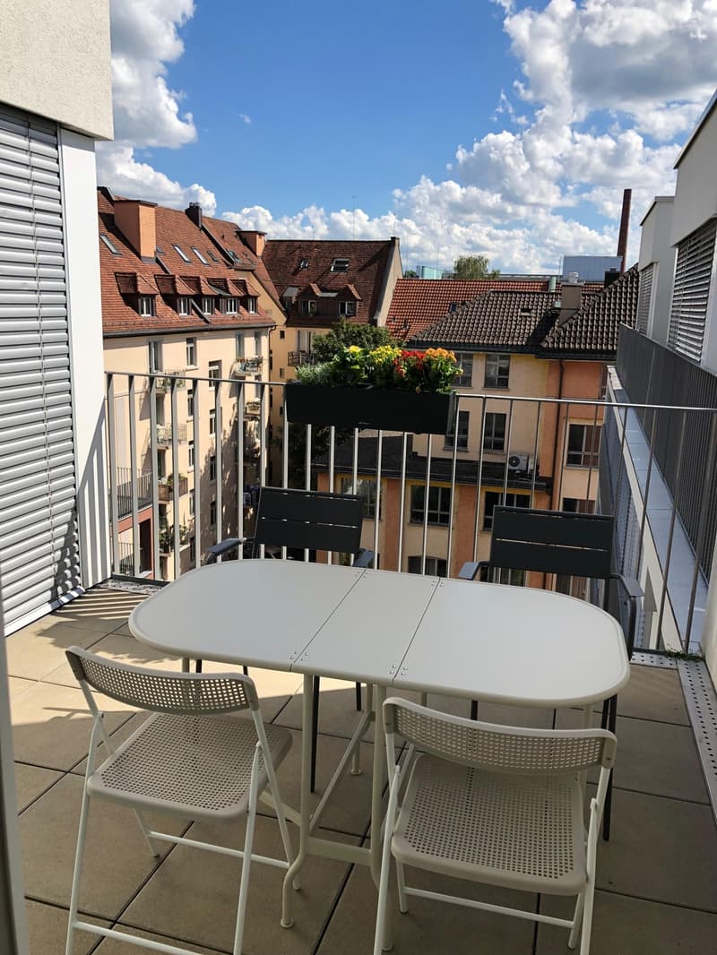 Sublease: Fully furnished, modern 2.5-room apartment  Enge/Wiedikon (Sihlcity Nord). From December 1, 2026 (3)