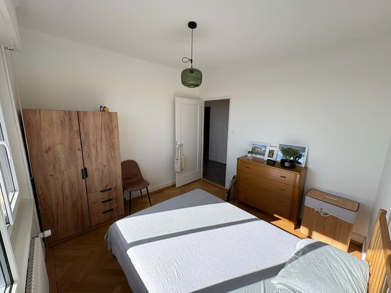 2.5 room appartment in 5th floor (with elevator) (4)