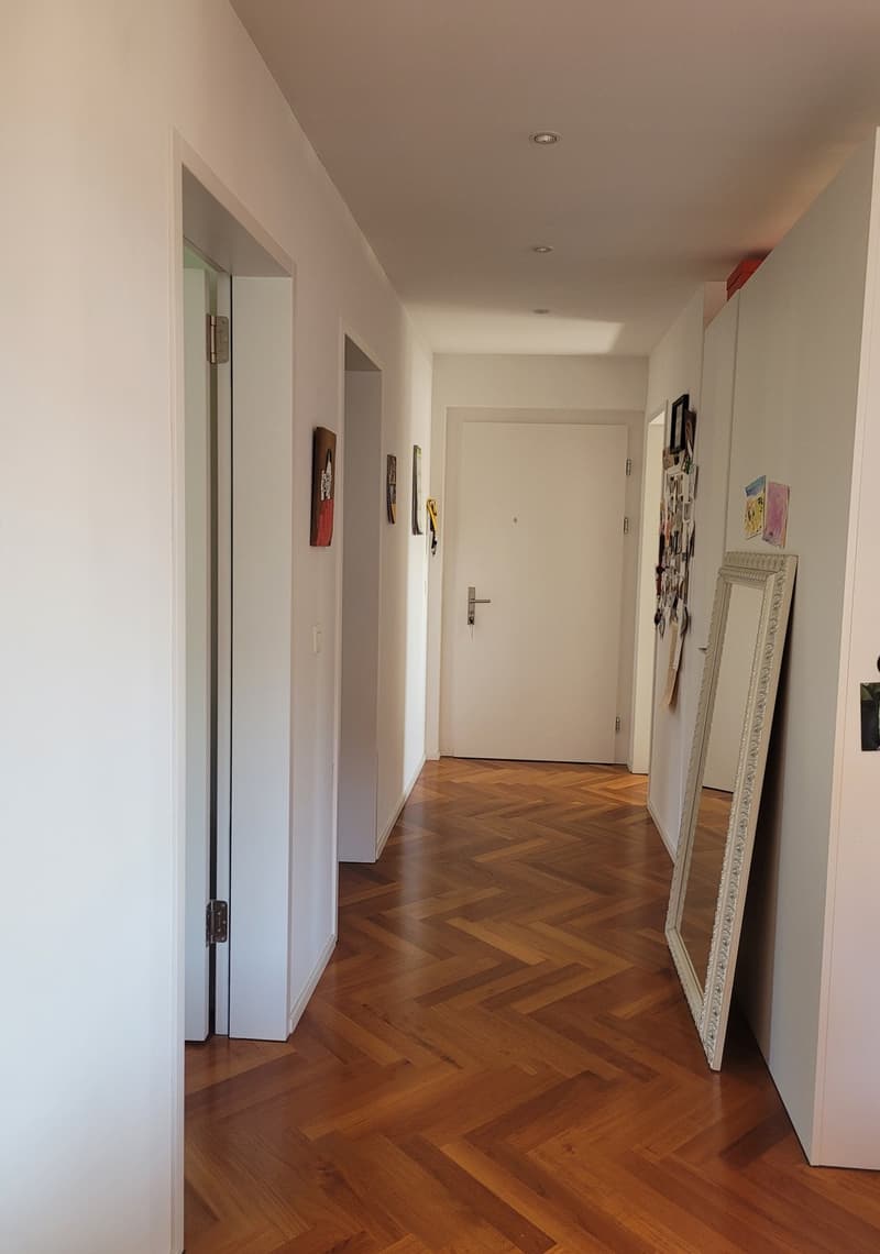 3-Zimmer-Altbauwohnung mit Balkon und Blick in den Kluspark (5)