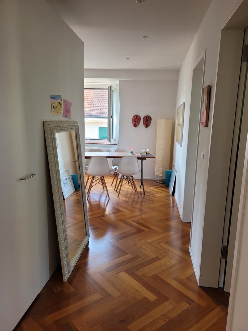 3-Zimmer-Altbauwohnung mit Balkon und Blick in den Kluspark (6)