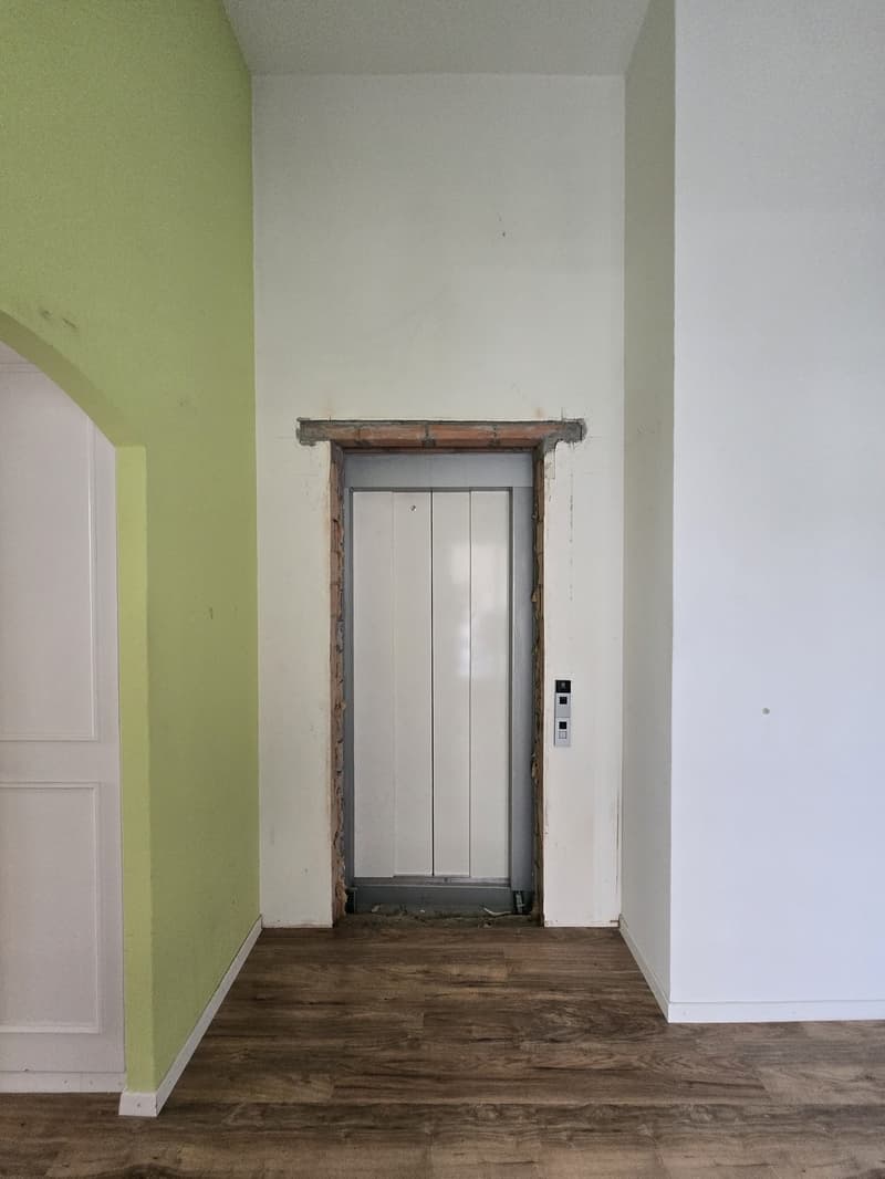 Large furnished room (20 m²) in spacious shared flat Rotkreuz (7)