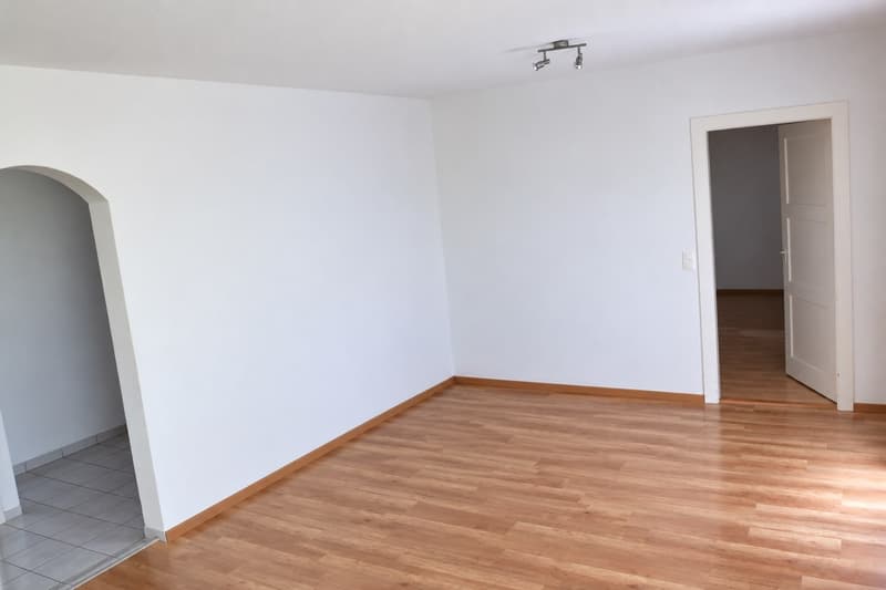Nachmieter gesucht per sofort (2)
