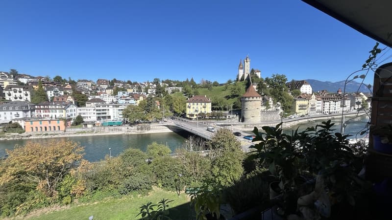 3,5-Zimmer-Wohnung mit atemberaubender Aussicht (2)