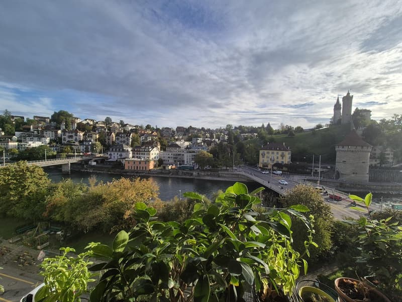 3,5-Zimmer-Wohnung mit atemberaubender Aussicht (8)