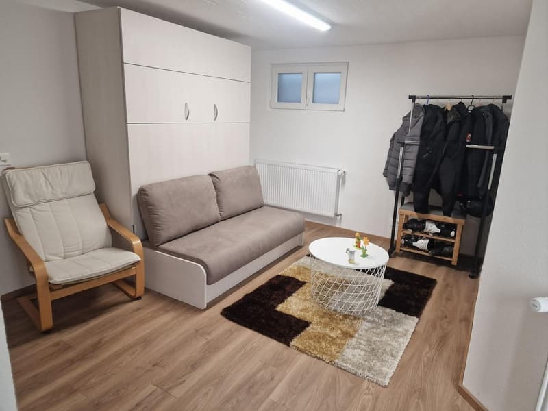 Studio 1.5 pièces à reprendre  Disponible dès que possible (2)