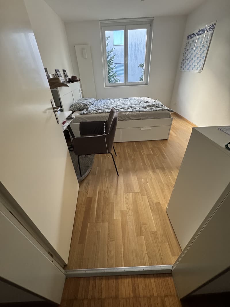 Zimmer zu vermieten (1)