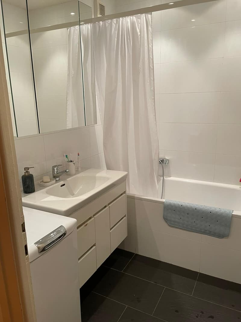 5 room stand (8)