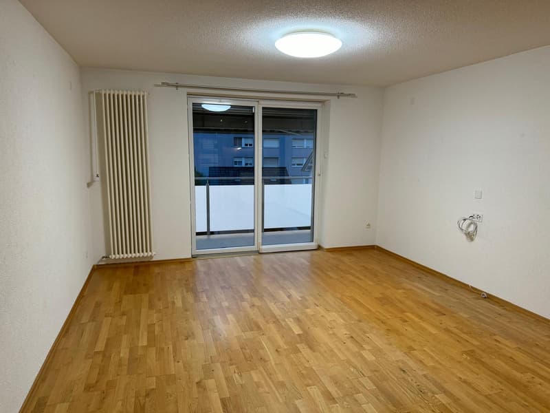 Helle 4.5-Zimmer-Wohnung mit Balkon und Parkbox in Stein AG (1)