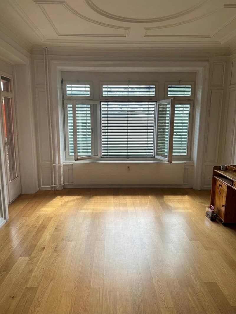 22 m² Altbauzimmer mit Balkon | Parkett & Stuck | 5 Min. Hbf & HSG (1)
