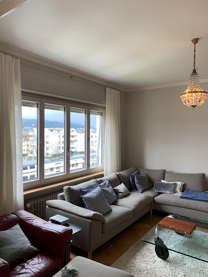 Tolle Jugendstilwohnung im Herzen von Küsnacht (10)