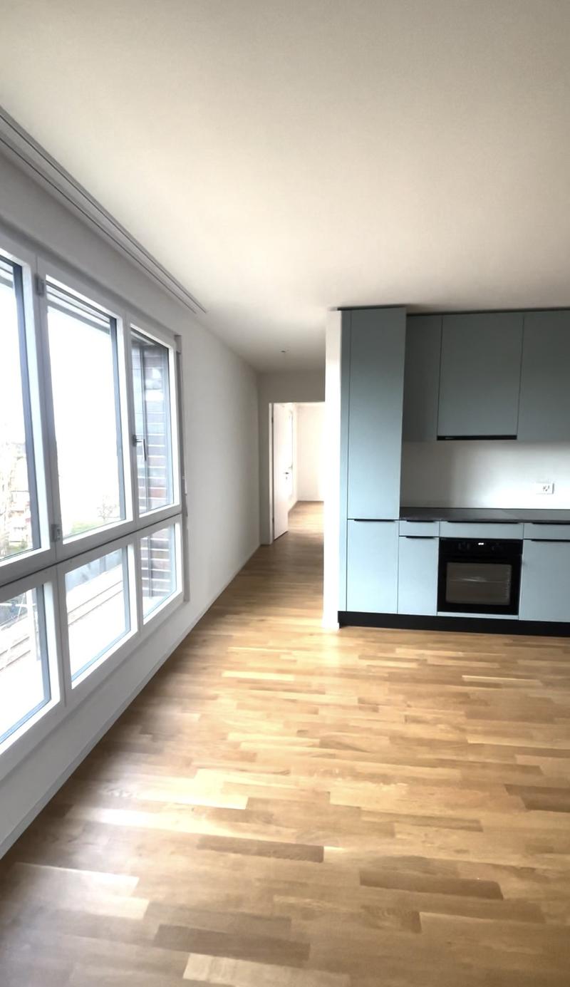 Kitchen to big bedroom and batch room