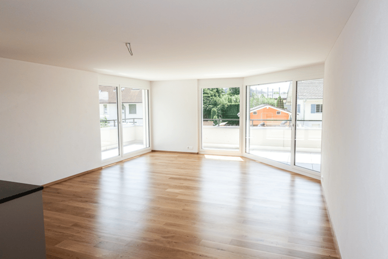 Moderne 4.5 Zimmer Wohnung mit eigener Terrasse (2)