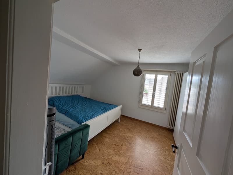 Schlafzimmer 1