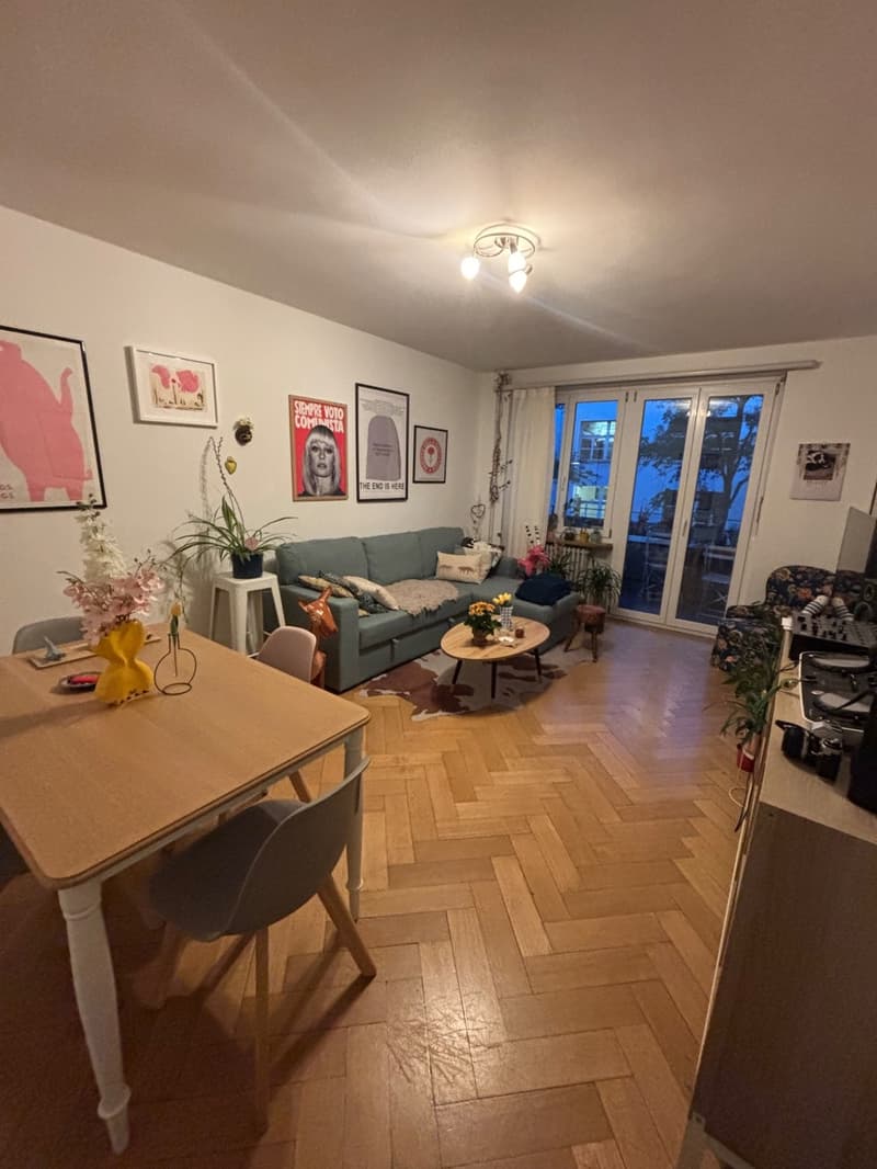 Helle 2,5-Zimmer-Wohnung mit sonnigem Balkon in der Länggasse (1)