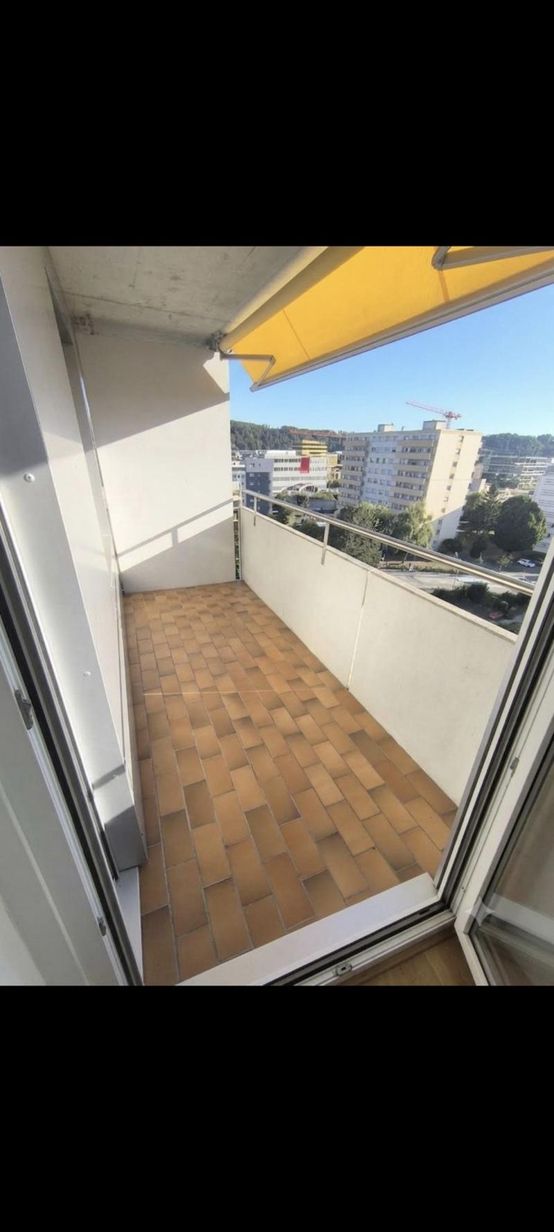 APPARTEMENT 3.5 PIÈCES À LOUER REPRISE DE BAIL À YVERDON-LES-BAINS (8)