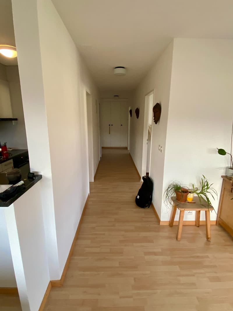 Helles Zimmer in zentraler Wohnung in der Neustadt (2)