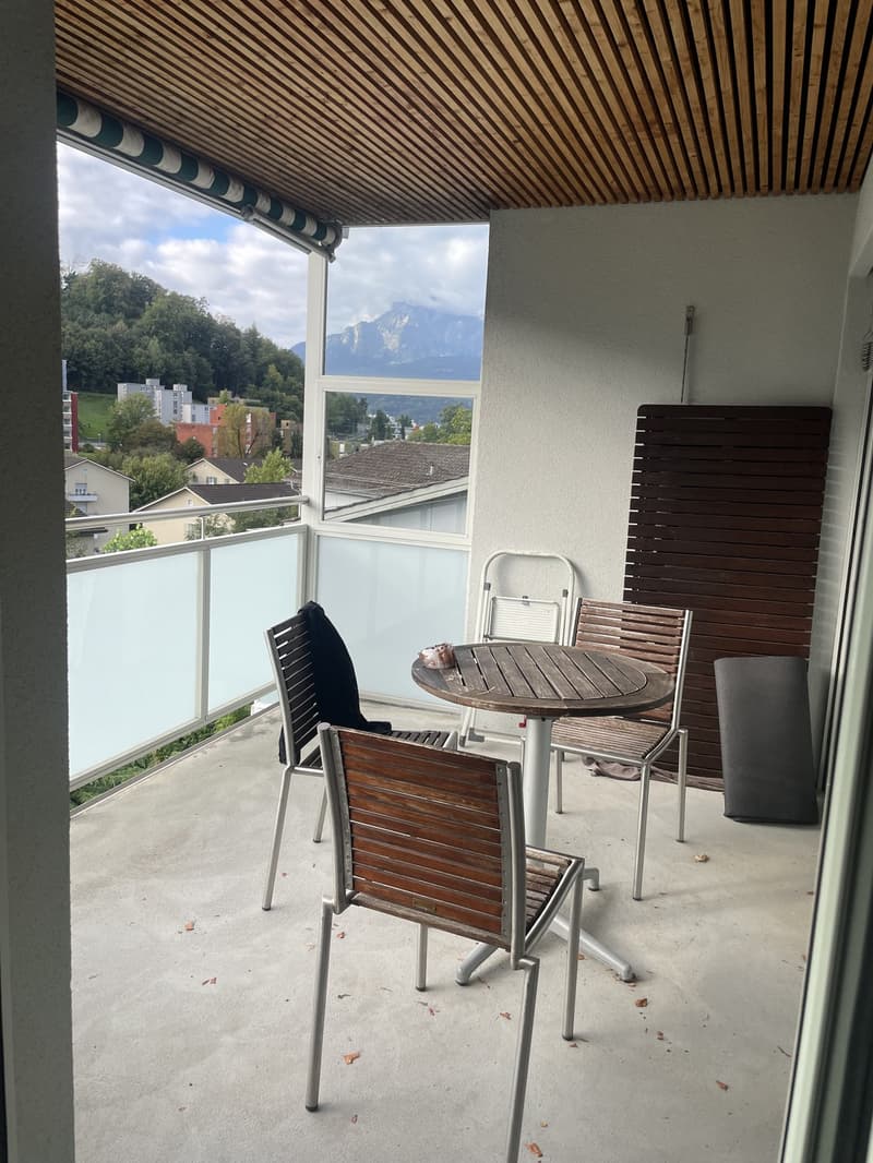 Part-time Wed-Fri! Room (6)