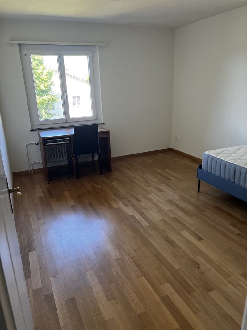 Room for Rent at Winkelrainweg 15, 8102 Oberengstringen (1)