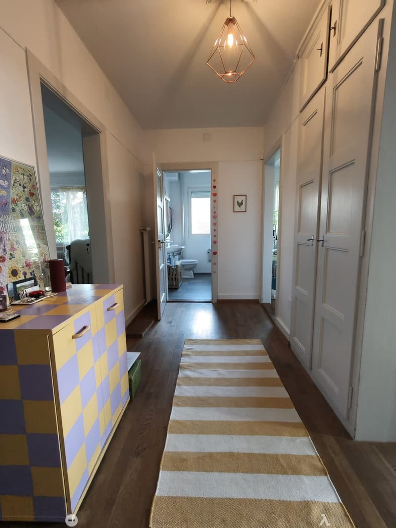 Helle, ruhige und zentrale 3.5-Zimmer Wohnung mit Veranda (5)