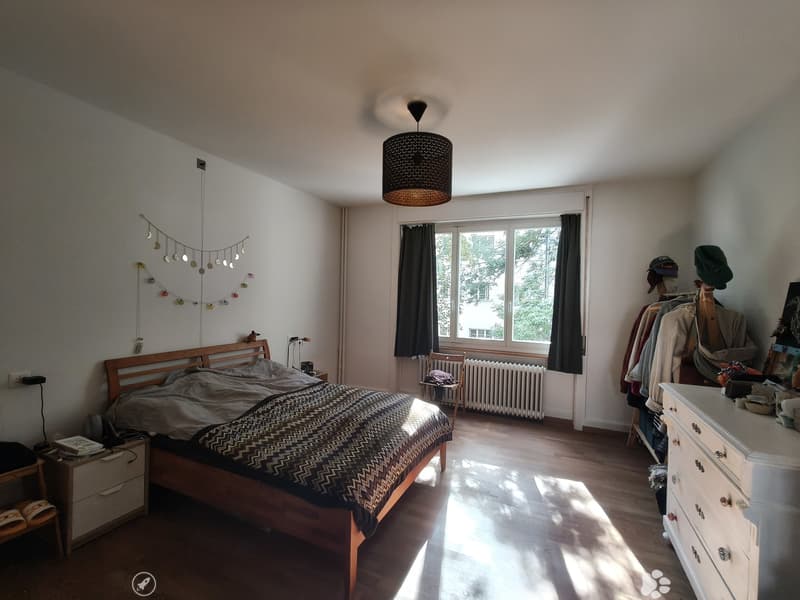 Helle, ruhige und zentrale 3.5-Zimmer Wohnung mit Veranda (4)
