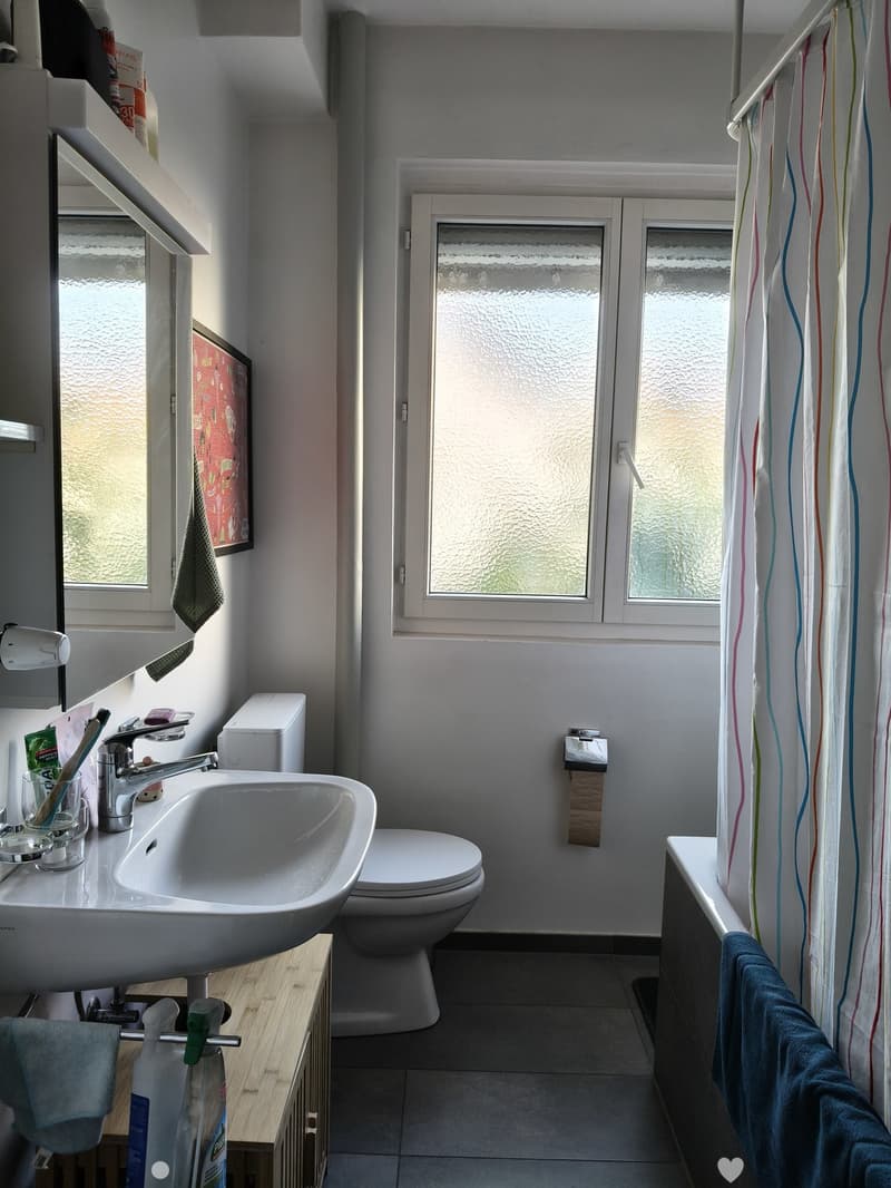 Helle, ruhige und zentrale 3.5-Zimmer Wohnung mit Veranda (3)