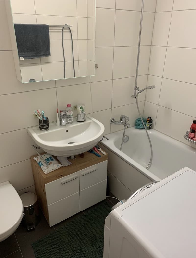Freies WG-Zimmer in 5.5-Zimmer-Wohnung in Wittigkofen (7)