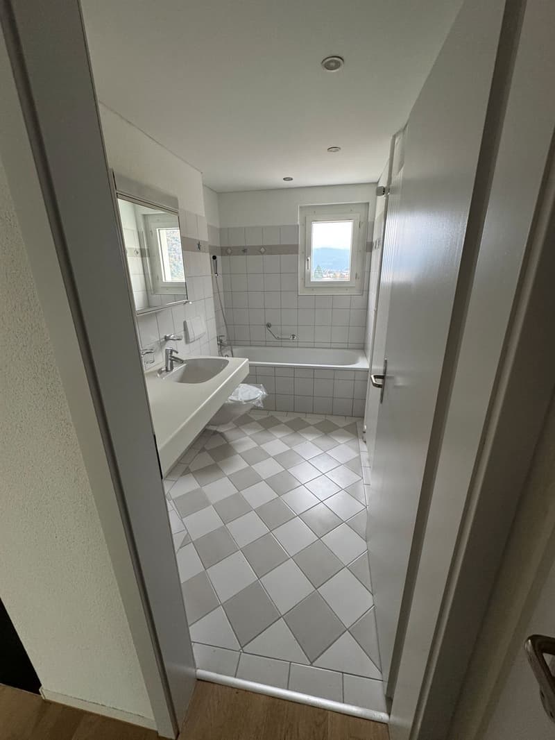 Nachmieter gesucht - 4.5-Zimmer-Wohnung in Riedern, 72 m² mit Balkon (7)