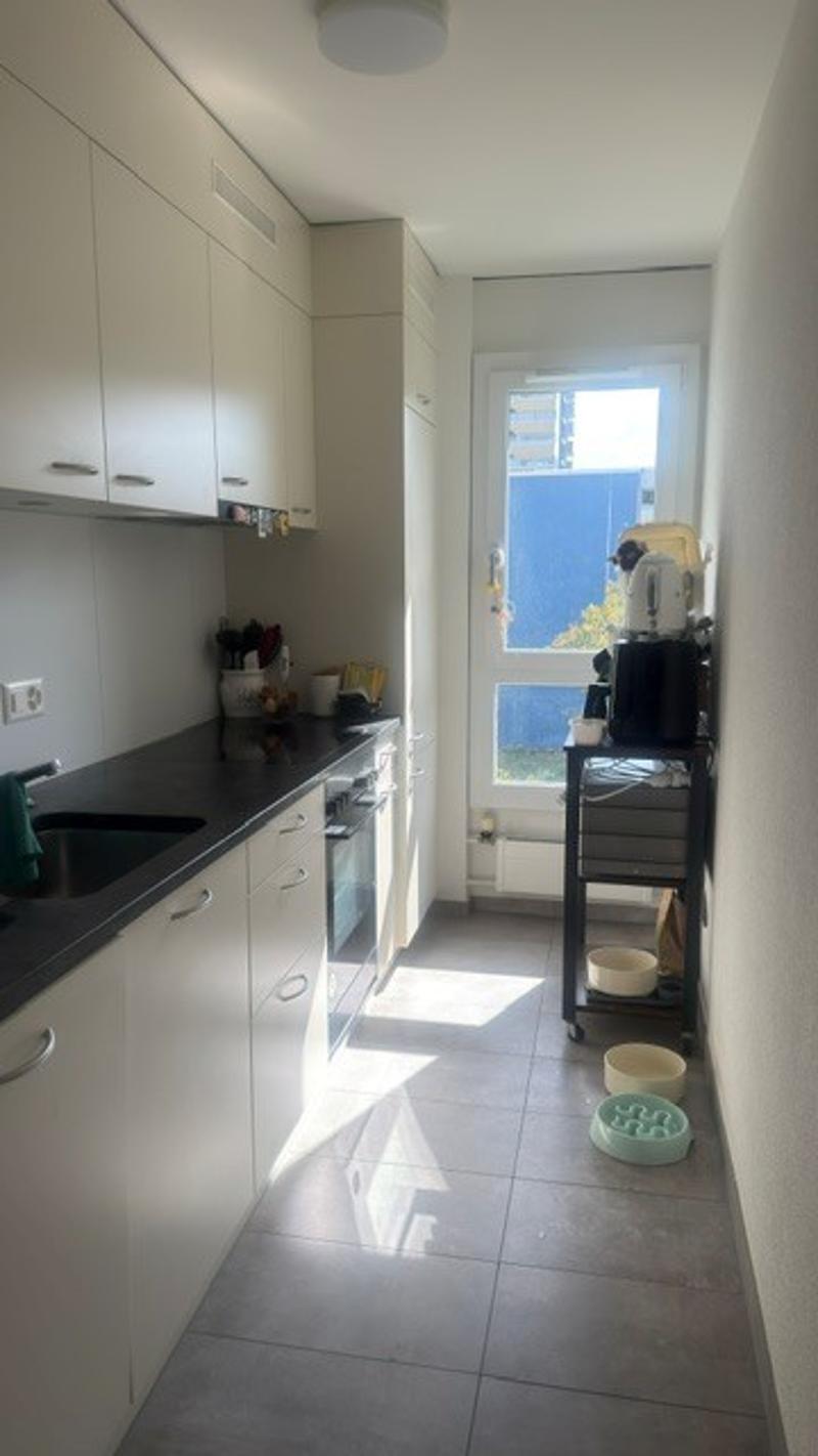Schöne 3.5 Zimmerwohnung an sehr guter Lage in Belp (2)
