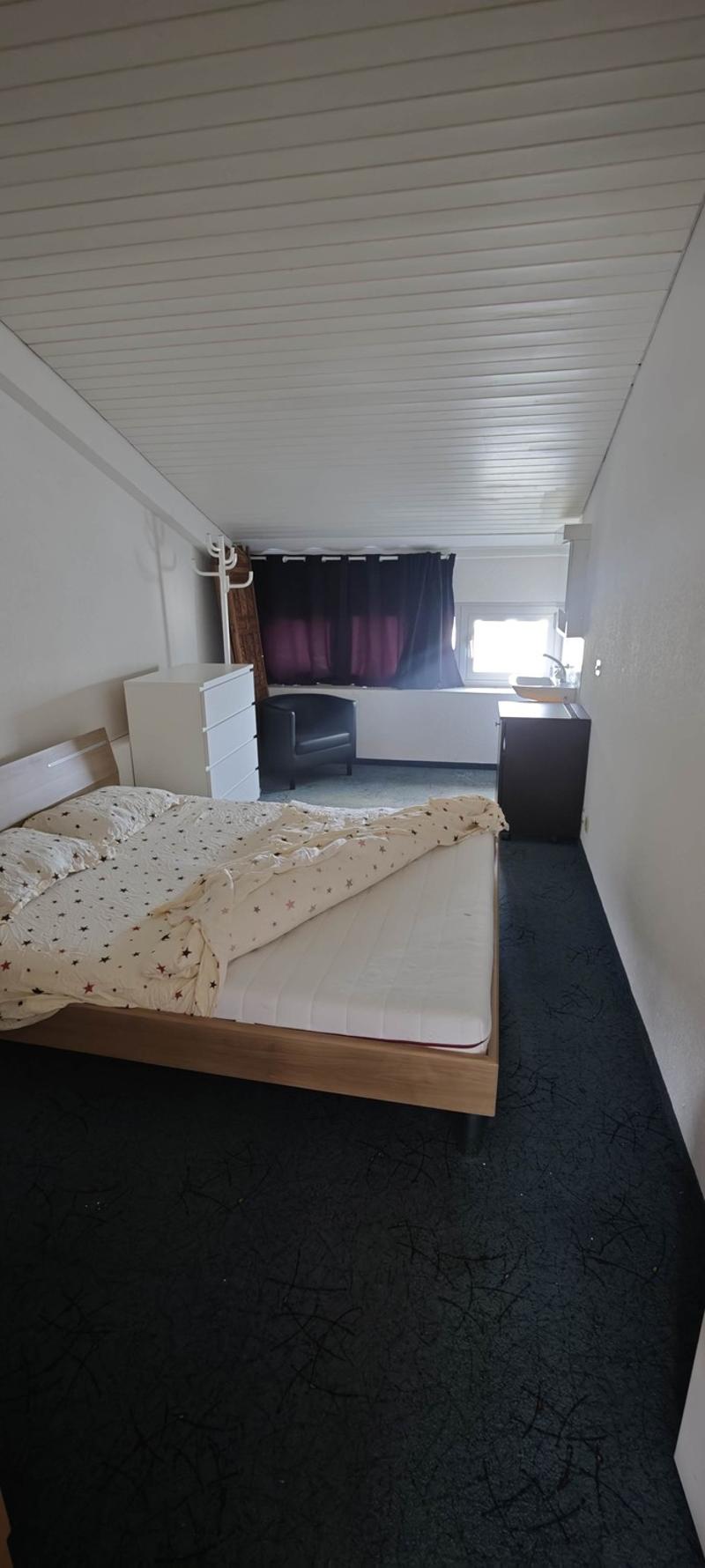 Studio Apartment (3)