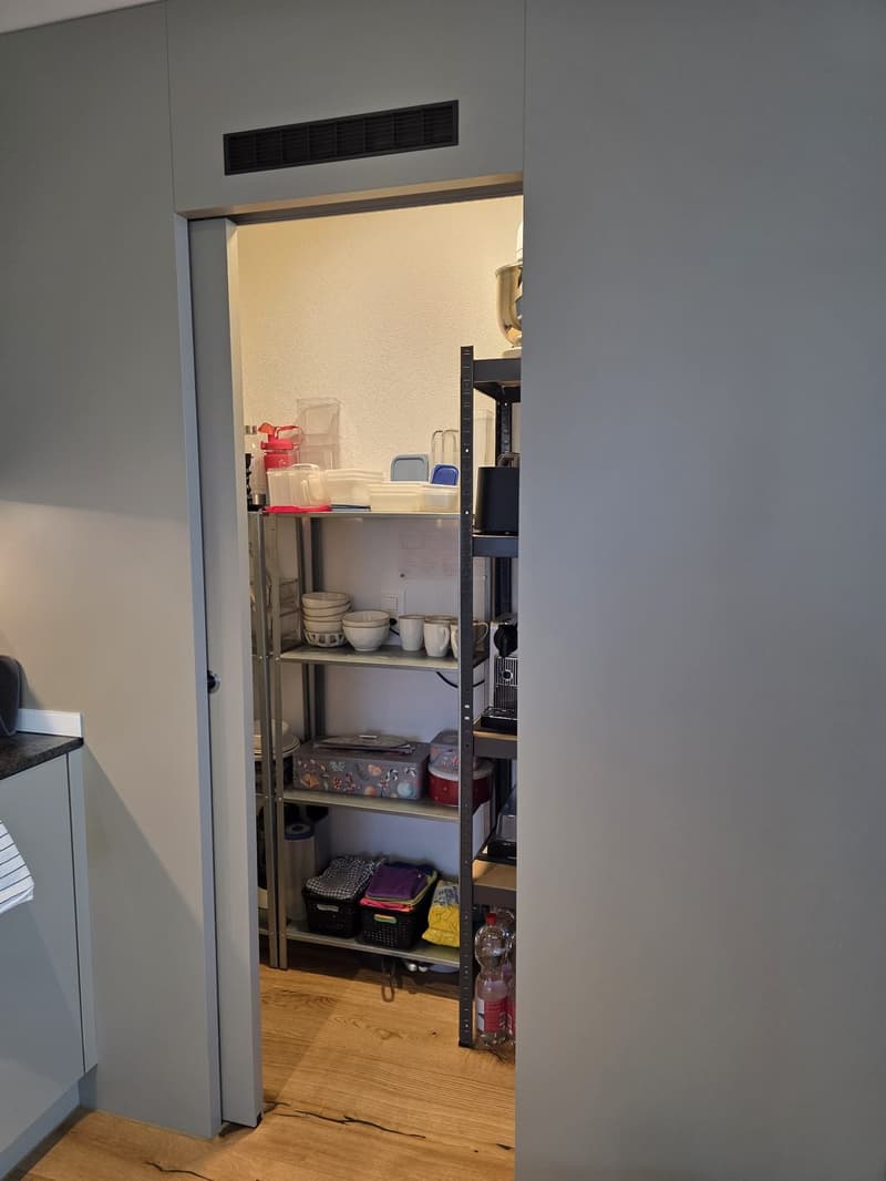 Helle 3.5 Zimmerwohnung mit Balkon (9)