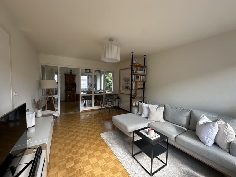 Möblierte & Befristete 4.5-Zimmer-Wohnung, 90 m2, 2. OG (2)