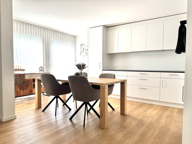 Schöne 4 1/2-Zimmerwohnung EG in Bubikon zu vermieten (Nachmieter) (3)