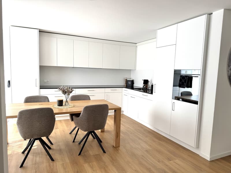 Schöne 4 1/2-Zimmerwohnung EG in Bubikon zu vermieten (Nachmieter) (4)