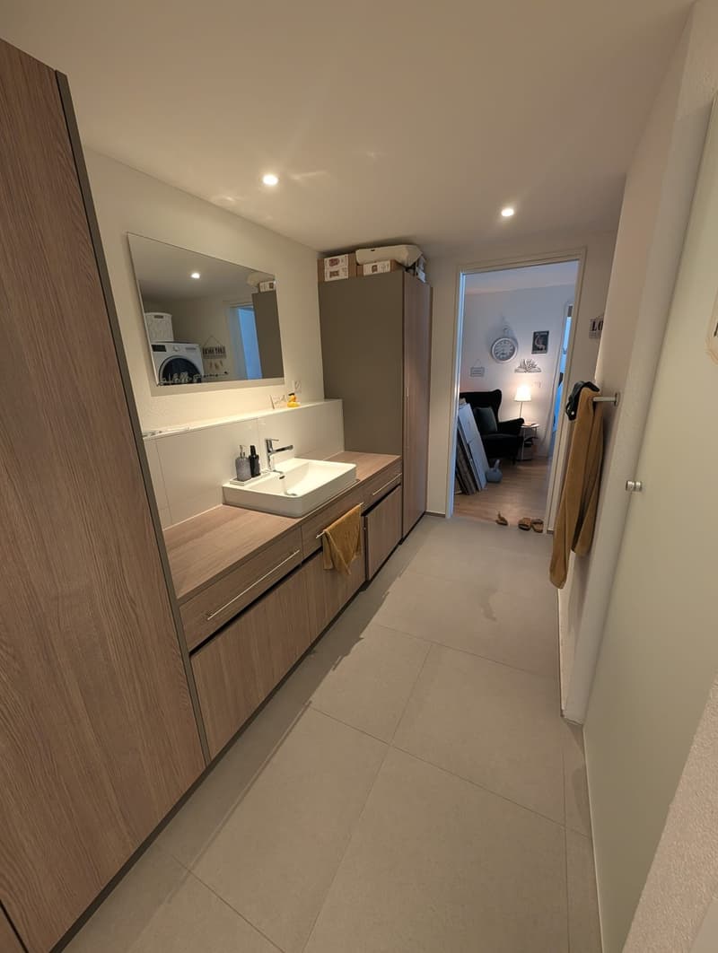Helle 4.5-Zimmer-Wohnung zentral gelegen (4)