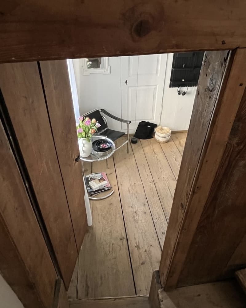Mitbewohner:in gesucht. Charmante 4½-Zimmer-Maisonette in Zollikon (ab sofort) (6)