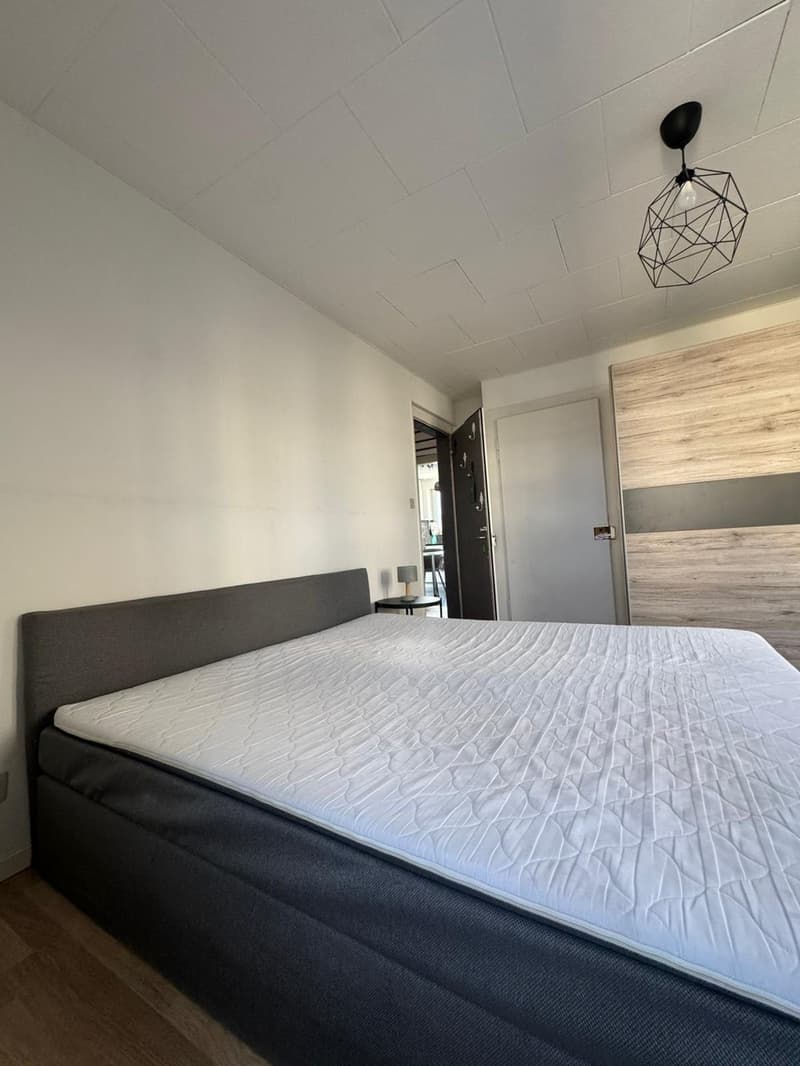 WG-Zimmer in Jona - Ab ende Juli (5)