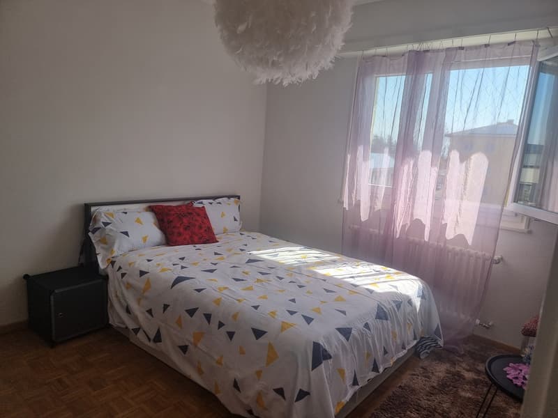 Chambre meublée à louer (13)