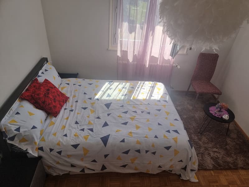 Chambre meublée à louer (3)