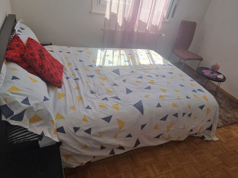 Chambre meublée à louer (1)