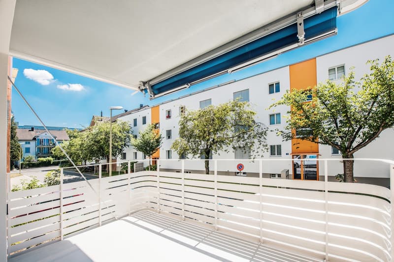 Zentrale 4-Zimmer Wohnung + Garagenplatz (9)