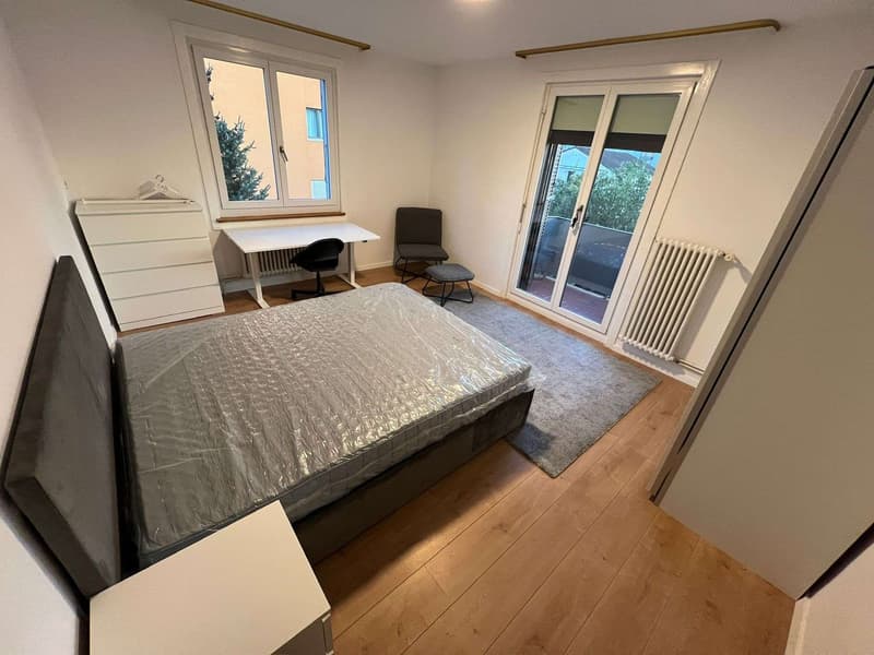 Möbliertes WG-Zimmer in Glattbrugg unkompliziert & gut angebunden (4)
