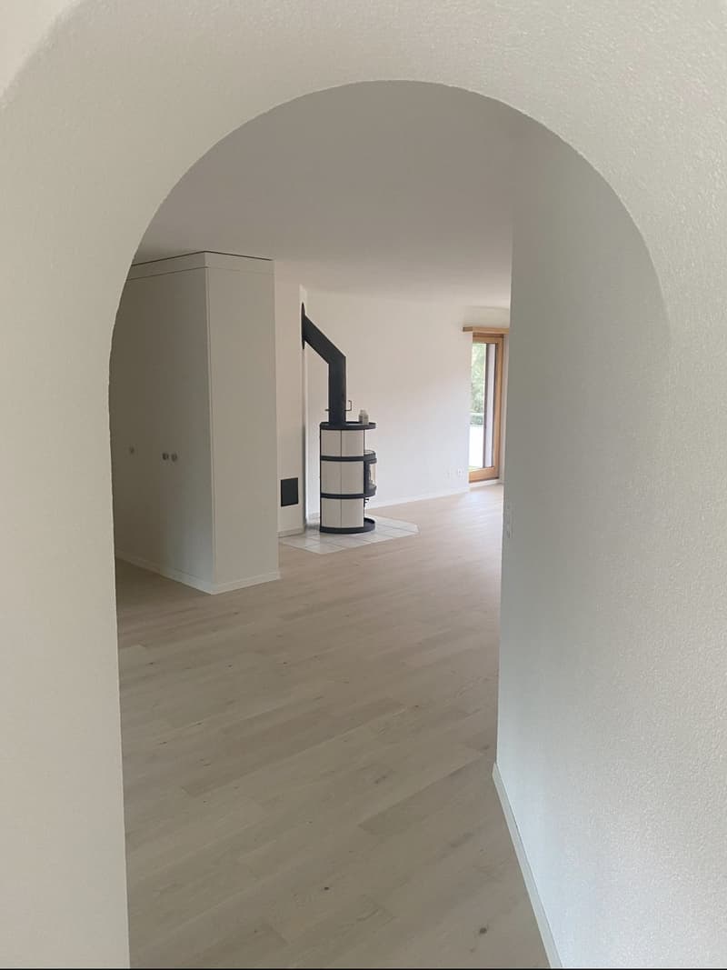 Helle 4.5-Zimmer-Wohnung mit Balkon in Langnau am Albis (12)