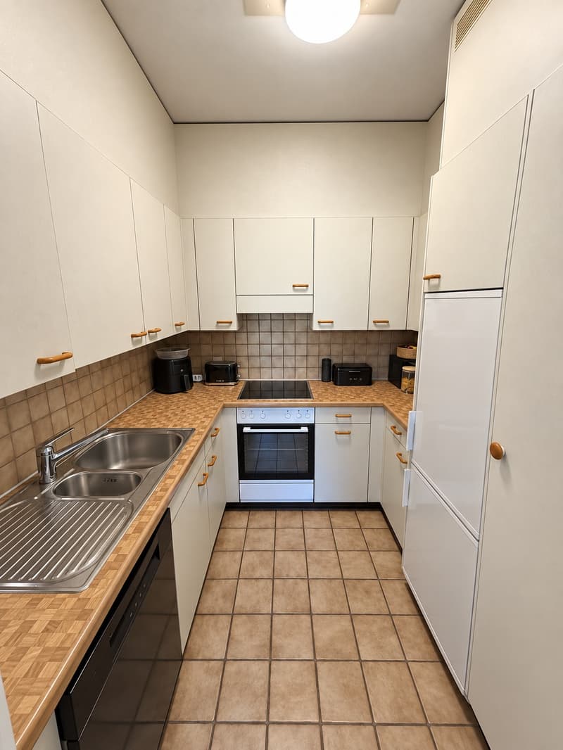 4.5-Zimmer-Altbauwohnung am Paulusplatz mit 3 Balkonen & Pilatusblick (3)
